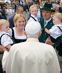 Es ist die Aufgabe des Priesters, die Menschen zu heiligen