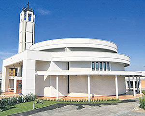 Italienische Kirche fr eine deutsche Heilige